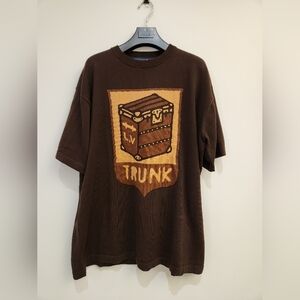 LV Trunk Shirt Size Large $485